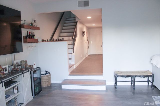 15786 Midwood 5, Granada Hills, CA 91344