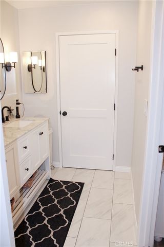 15786 Midwood 5, Granada Hills, CA 91344