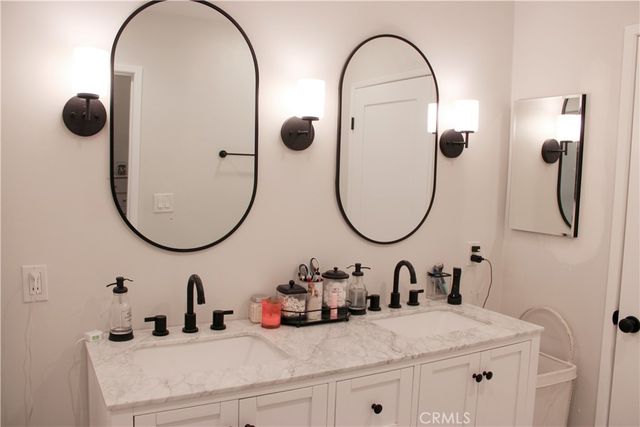 15786 Midwood 5, Granada Hills, CA 91344