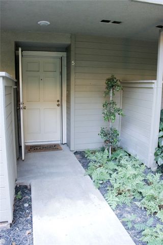 15786 Midwood 5, Granada Hills, CA 91344