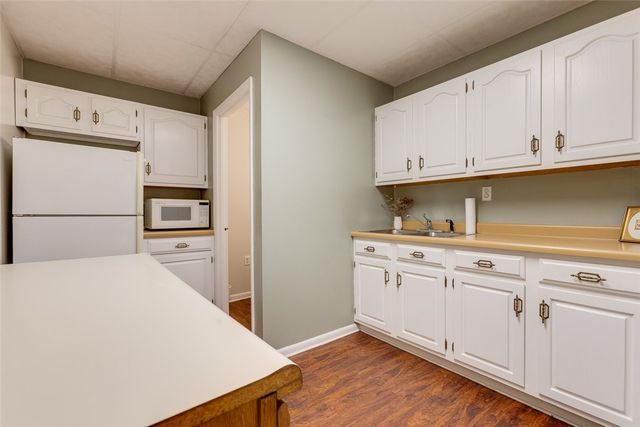 807 Ligonier St, Latrobe, PA 15650