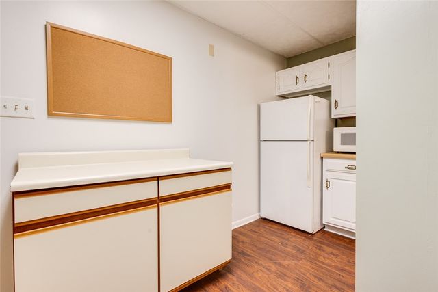 807 Ligonier St, Latrobe, PA 15650