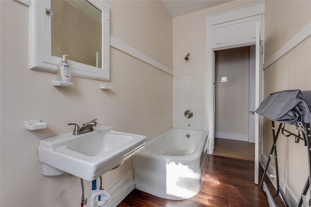 807 Ligonier St, Latrobe, PA 15650