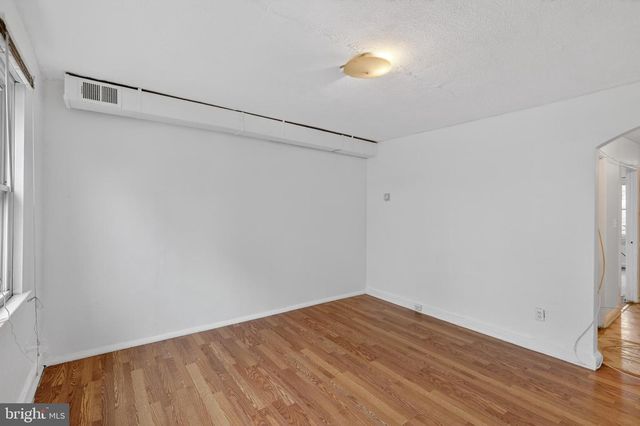 1711 H ST NE, Washington, DC 20002