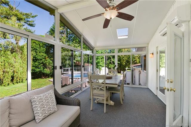10 London Court, Old Saybrook, CT 06475