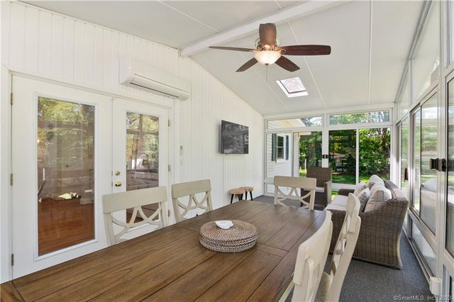10 London Court, Old Saybrook, CT 06475