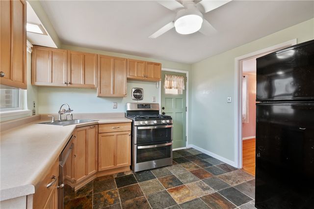 126 Gardenview Drive, Reserve, PA 15212