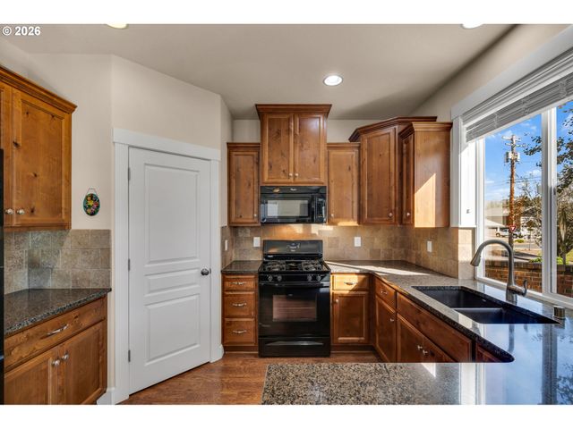 1849 WILLOW St, Woodland, WA 98674