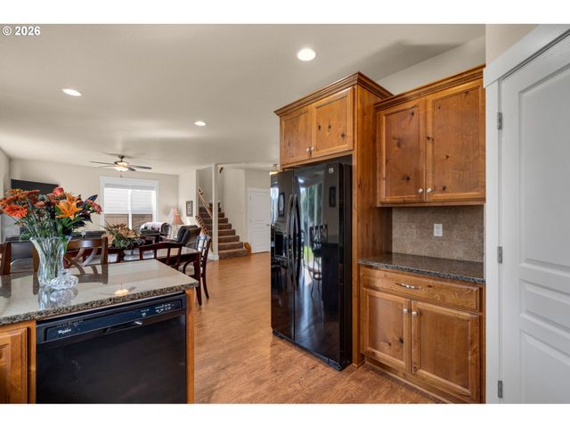 1849 WILLOW St, Woodland, WA 98674