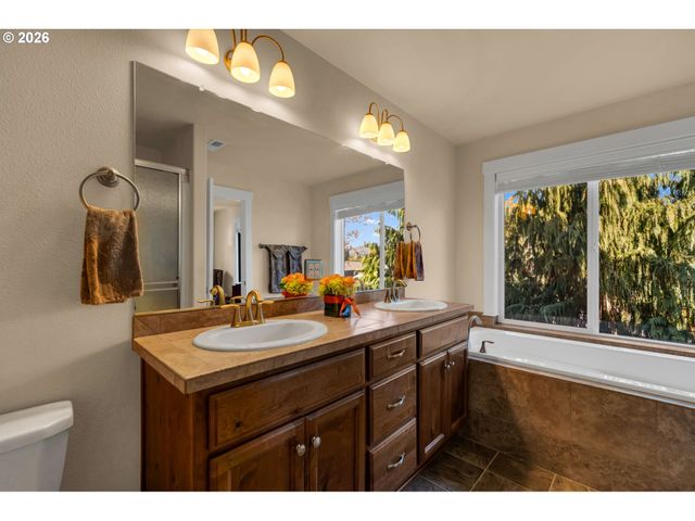 1849 WILLOW St, Woodland, WA 98674