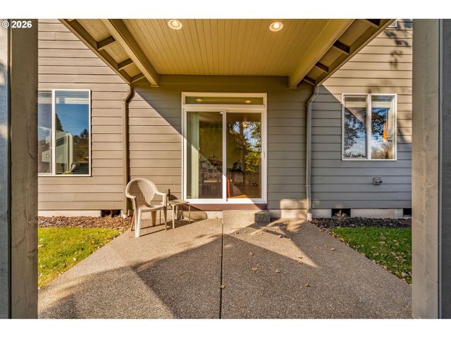 1849 WILLOW St, Woodland, WA 98674