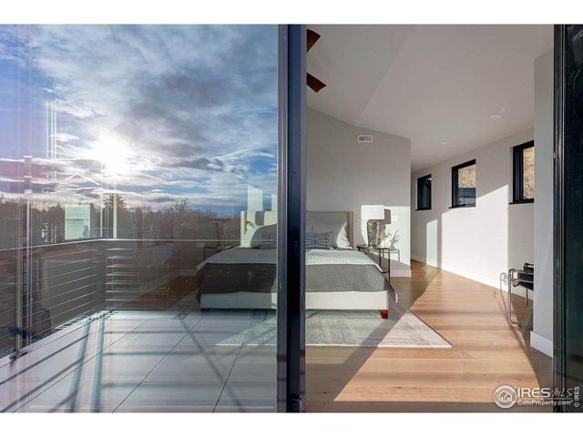 2586 3rd St, Boulder, CO 80304