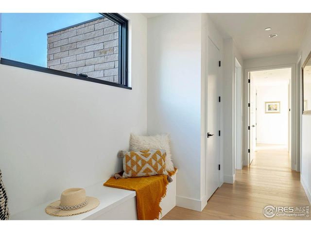 2586 3rd St, Boulder, CO 80304