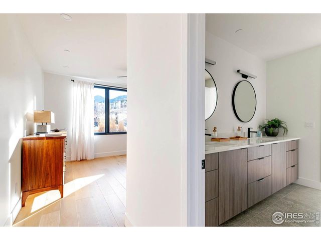 2586 3rd St, Boulder, CO 80304