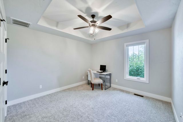 5907 S Audrey Court, Springfield, MO 65804