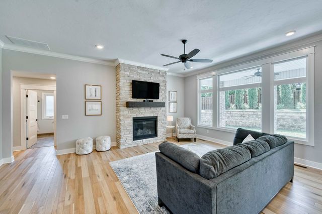 5907 S Audrey Court, Springfield, MO 65804