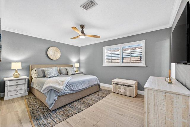 1581 SE 4th Court, Deerfield Beach, FL 33441