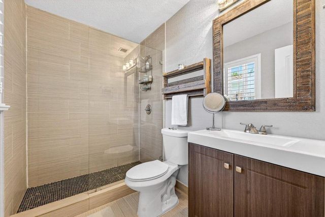 1581 SE 4th Court, Deerfield Beach, FL 33441