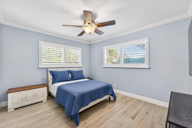 1581 SE 4th Court, Deerfield Beach, FL 33441