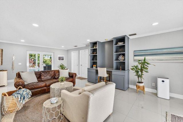 1581 SE 4th Court, Deerfield Beach, FL 33441