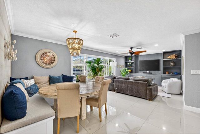 1581 SE 4th Court, Deerfield Beach, FL 33441