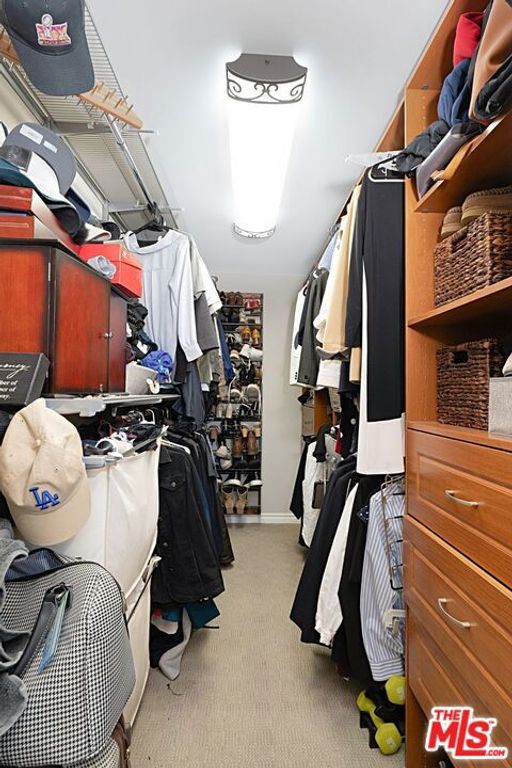 Image 19 of property listing at 8172 Manitoba Street 4, Playa Del Rey, CA 90293