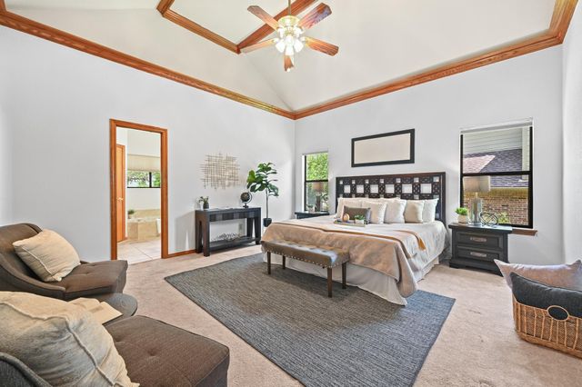 5714 Barker Ridge DR, Austin, TX 78759