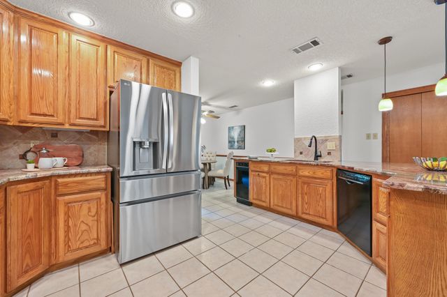 5714 Barker Ridge DR, Austin, TX 78759