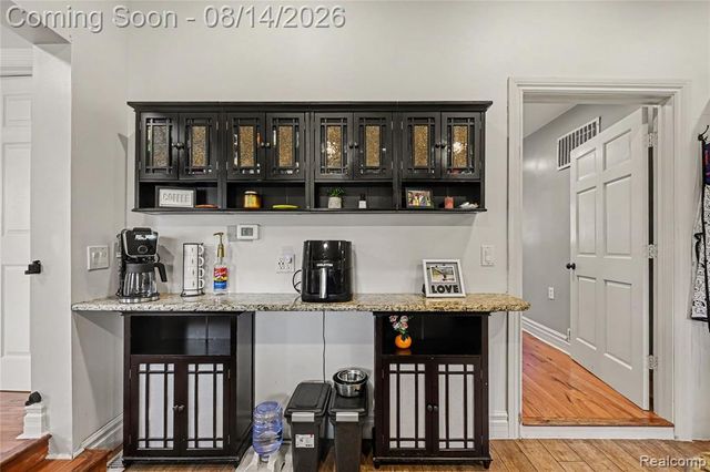 36951 Sibley Road, New Boston, MI 48164
