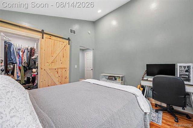 36951 Sibley Road, New Boston, MI 48164