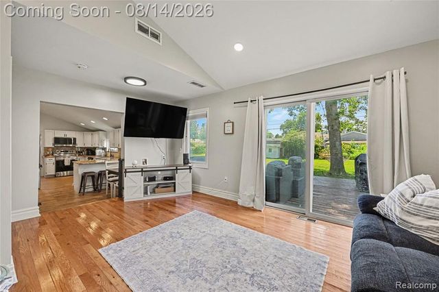 36951 Sibley Road, New Boston, MI 48164