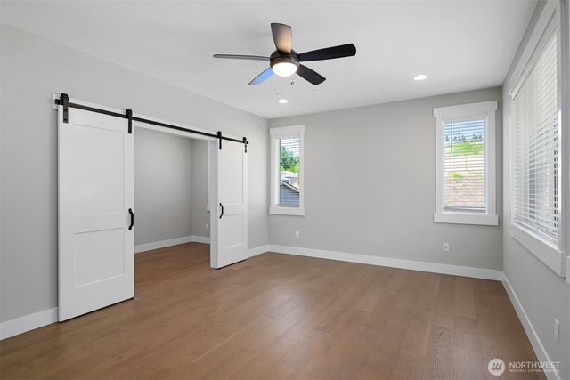 3829 95th Avenue E, Edgewood, WA 98371