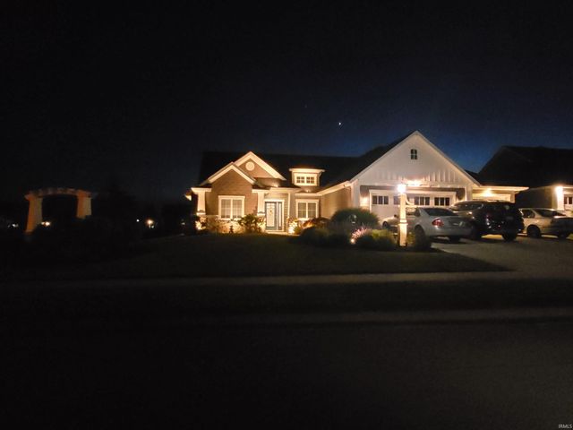 13513 Montoro Court, Fort Wayne, IN 46845