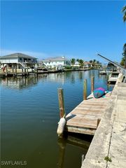 4831 Esplanade ST, Bonita Springs, FL 34134