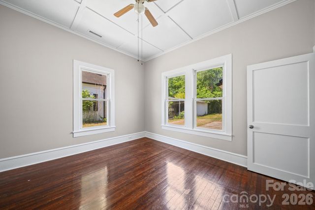 204 S East Avenue, Kannapolis, NC 28083