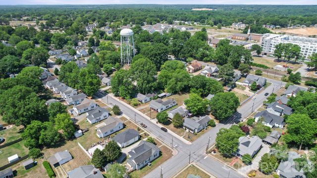 204 S East Avenue, Kannapolis, NC 28083
