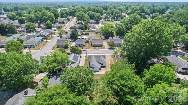 204 S East Avenue, Kannapolis, NC 28083