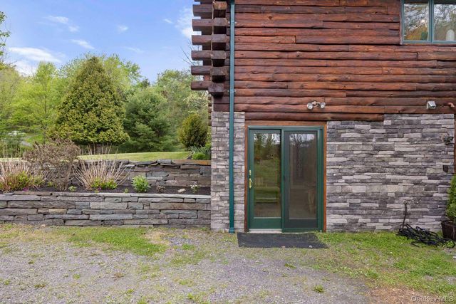 125 Stone Road, West Hurley, NY 12491