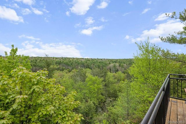 125 Stone Road, West Hurley, NY 12491
