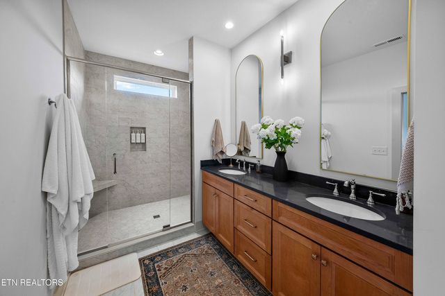 9460 Horizon Drive, Knoxville, TN 37922