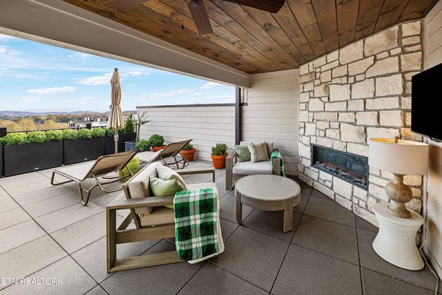 9460 Horizon Drive, Knoxville, TN 37922