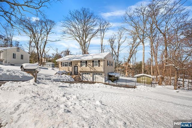 7 Alpine Drive, Butler Borough, NJ 07405