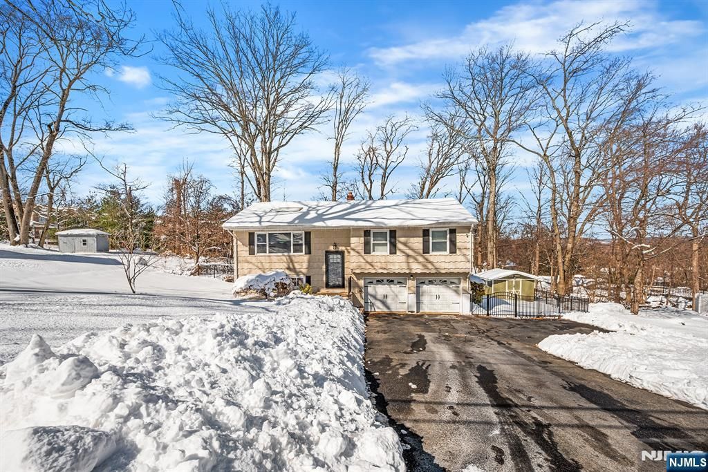 7 Alpine Drive, Butler Borough, NJ 07405