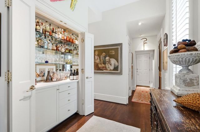 548 Liberty Hill, Cincinnati, OH 45202