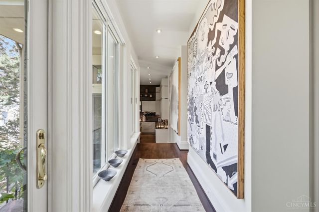 548 Liberty Hill, Cincinnati, OH 45202