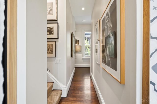 548 Liberty Hill, Cincinnati, OH 45202