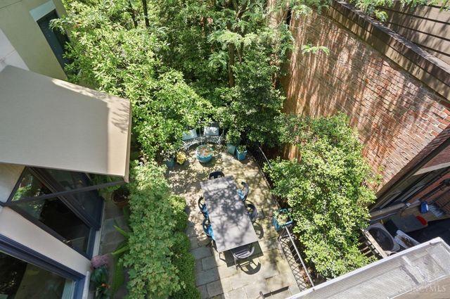 548 Liberty Hill, Cincinnati, OH 45202