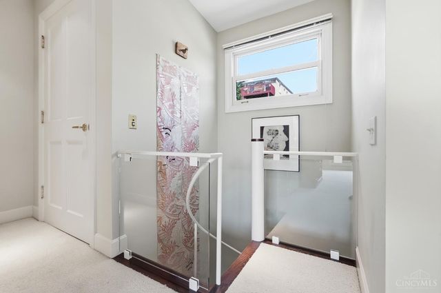 548 Liberty Hill, Cincinnati, OH 45202