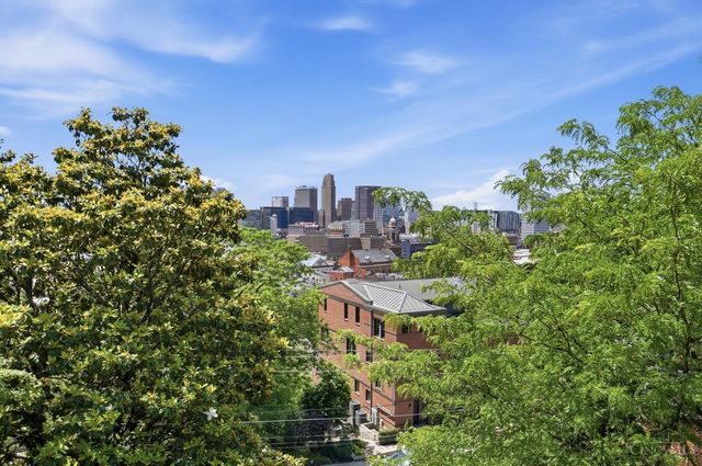 548 Liberty Hill, Cincinnati, OH 45202
