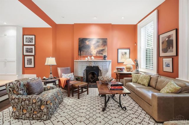 548 Liberty Hill, Cincinnati, OH 45202